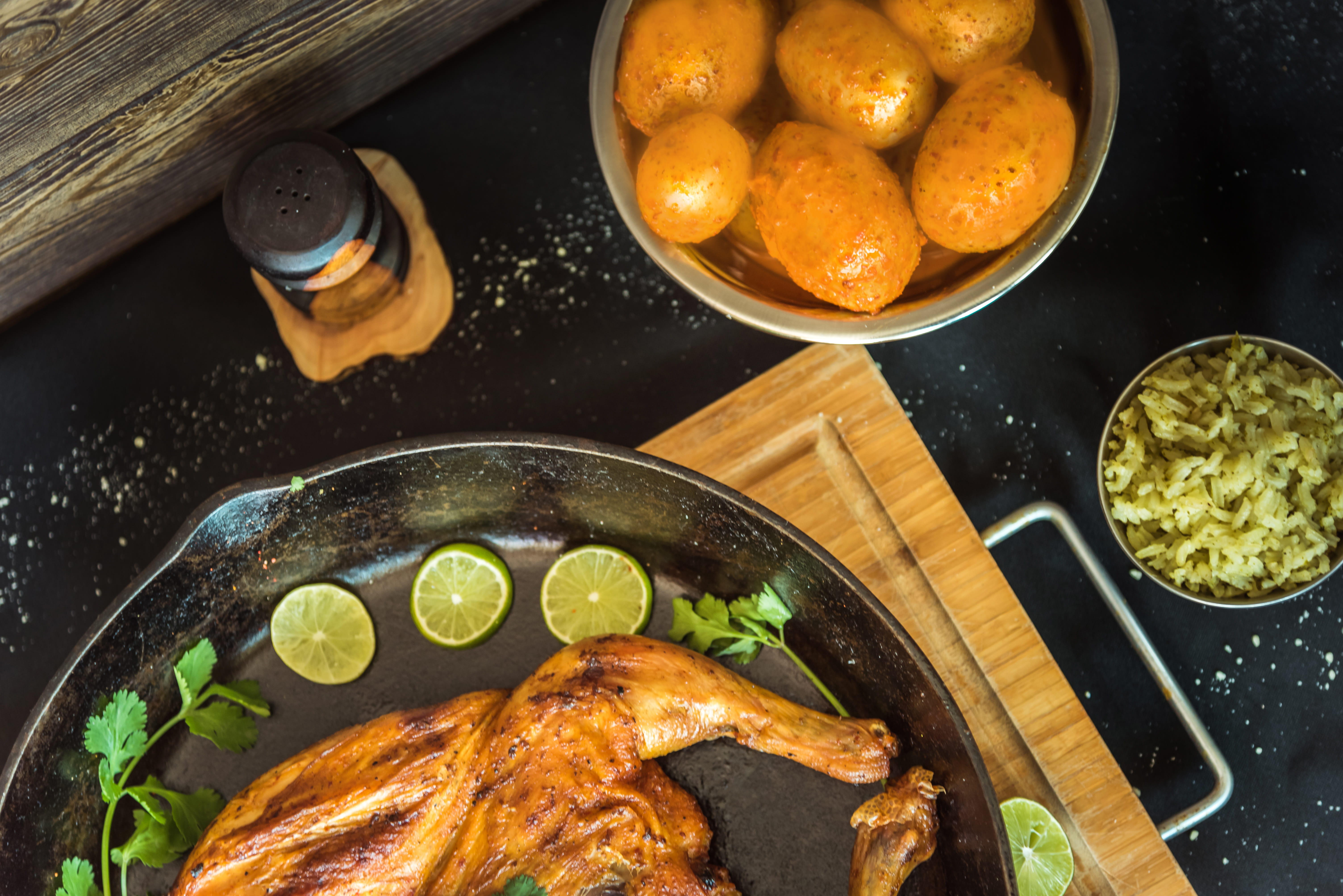 Pollo Mezquite con complementos